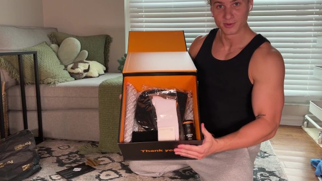 ! 100K Subscribers of unpacking!